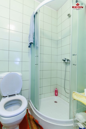 VIENAS KAMBARYS NUOSAVO NAMO ANTRAME AUKŠTE! ŠNIPIŠKĖSE! RATNYČIOS GATVĖJE