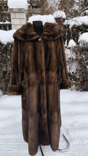 Prabangus italiski istisines audines kailiniai