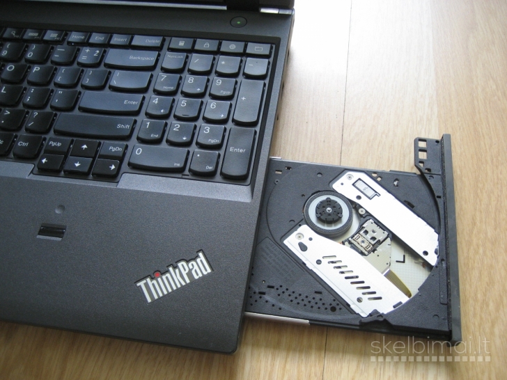 LENOVO T540p švieč. klav/ i5 3.10GHz/ 256GB/ 3 val