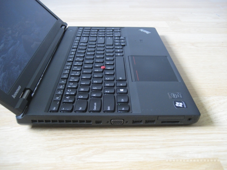 LENOVO T540p švieč. klav/ i5 3.10GHz/ 256GB/ 3 val