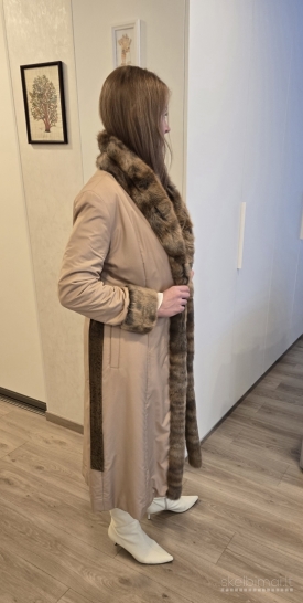 Itališkas prabangus 'dviejų pusių' paltas 120 €