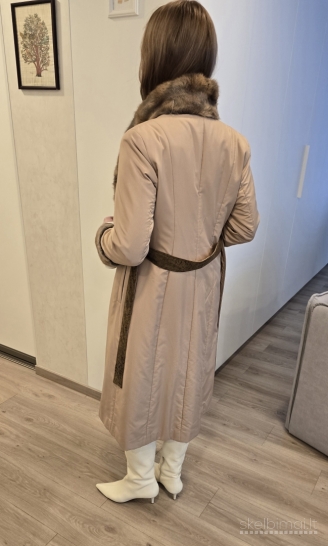 Itališkas prabangus 'dviejų pusių' paltas 120 €