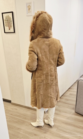 60€ natūralaus ėriuko kailiniai