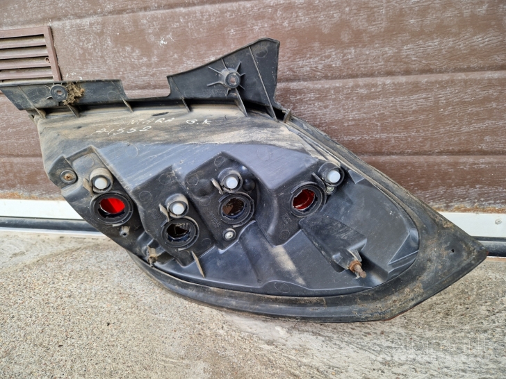 Opel Antara kairės pusės galinis žibintas