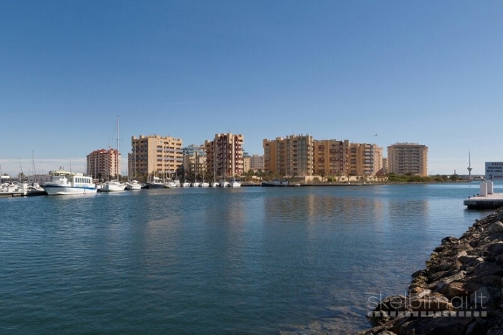 Naujas butas pirmoje jūros linijoje La Manga.Ispanija