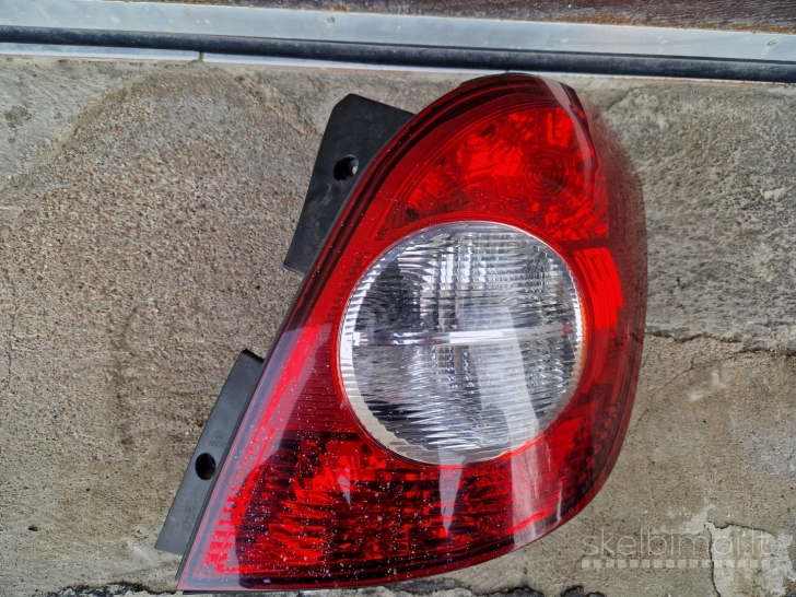 Opel Antara galinis DEŠINĖS pusės žibintas