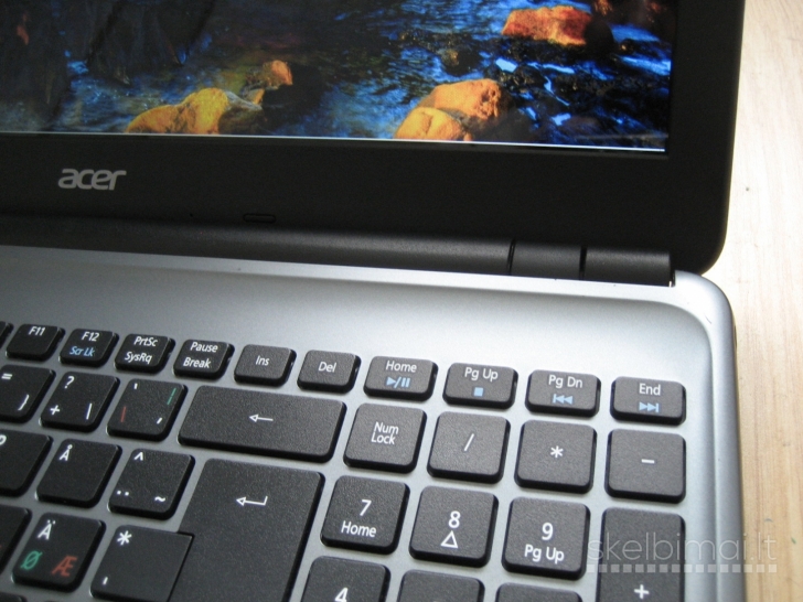 Puikus ACER E1-572 i5/ 240GB/ 8GB/ nauja baterija