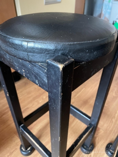 Juodos baro kėdės 2vnt/30€