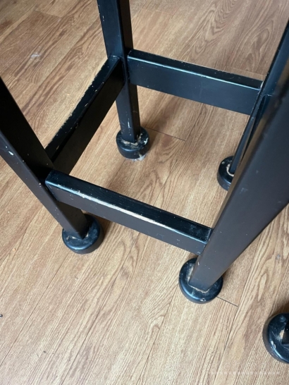 Juodos baro kėdės 2vnt/30€