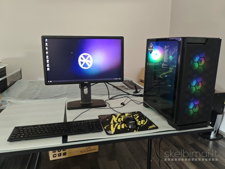 Greitas RGB žaidimų kompiuteris