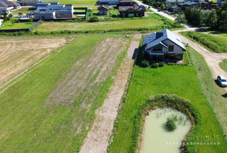 Marijampolės sav., Mokolų k., Lūginės g., mūrinis namas