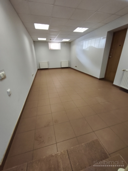 Nuomojamos 95 kv.m. Administracinės patalpos S. Daukanto g.