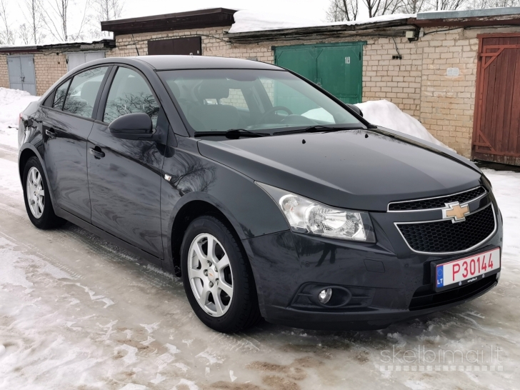 Chevrolet Cruze 2009 sedanas