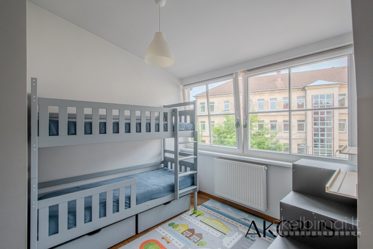 gerasbutas.lt -  butas šalia Katedros