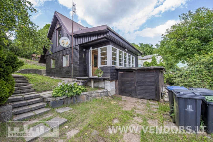 PARDUODAMA SODYBA JURBARKO R, SEREDŽIAUS MSTL, PIEŠTVĖS G. 