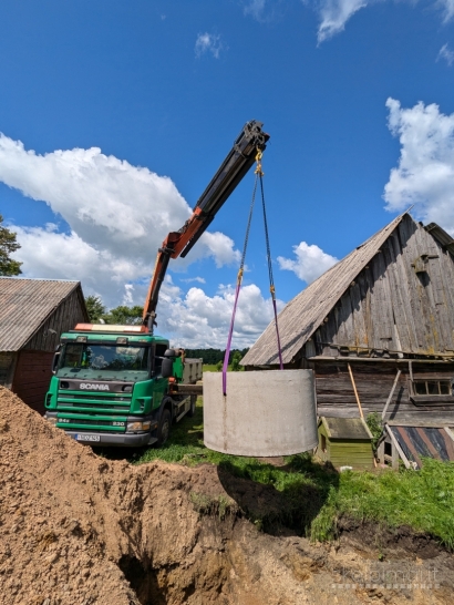 Savivartis fiskaras /greiferis pervežimo paslaugos