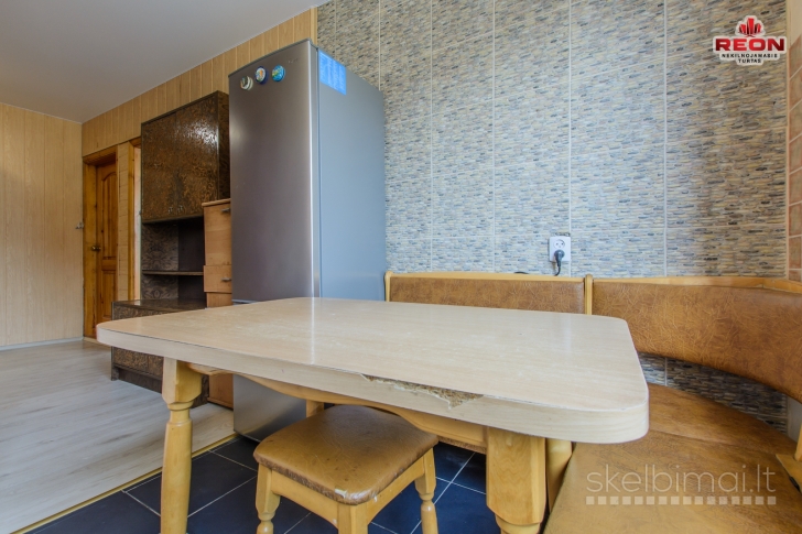 TVARKINGAS 2 KAMBARIŲ BUTAS ŽIRMŪNUOSE!