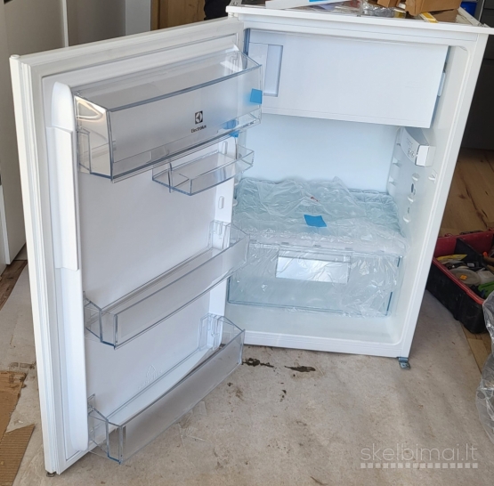 Šaldytuvas ELECTROLUX LFB2AE88S1 Įmontuojamas