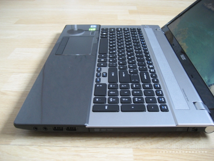 Didelis FullHD IPS 17.3''/ i7/ 16GB/ 256GB+1000GB