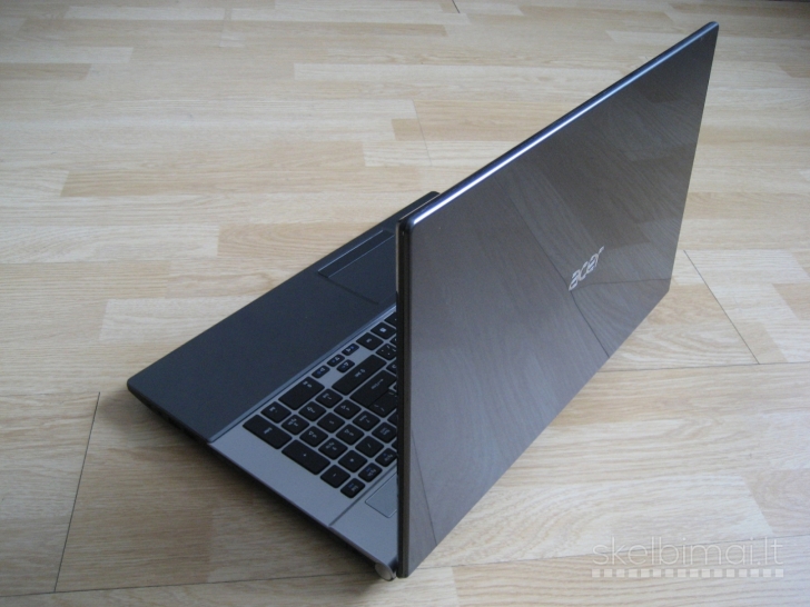 Didelis FullHD IPS 17.3''/ i7/ 16GB/ 256GB+1000GB