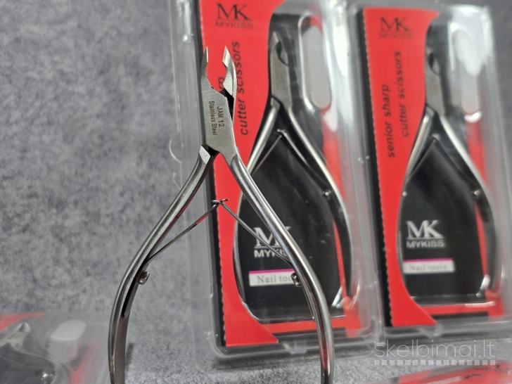 Žnyplutės nagų odelėms