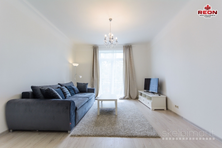 2 KAMBARIŲ BUTAS SENAMIESTYJE! 