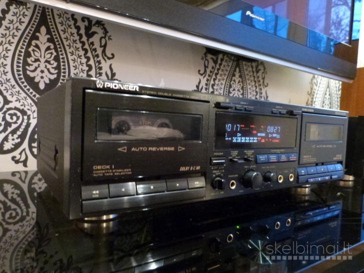 PIONEER CT-W650R Stereo Double Cassette Deck. 1991m. Made in Japan.