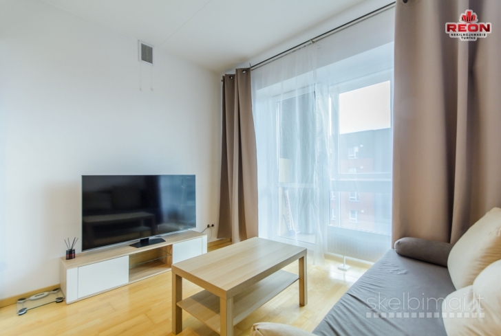 ĮRENGTAS 2 KAMBARIŲ BUTAS PAŠILAIČIUOSE SU AUTONOMINIU ŠILDYMU!