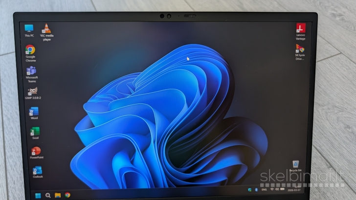 Lenovo ThinkPad X1 Carbon Gen 9 / i7 1185G7 / 16GB / 256GB NVMe / 1.12 KG