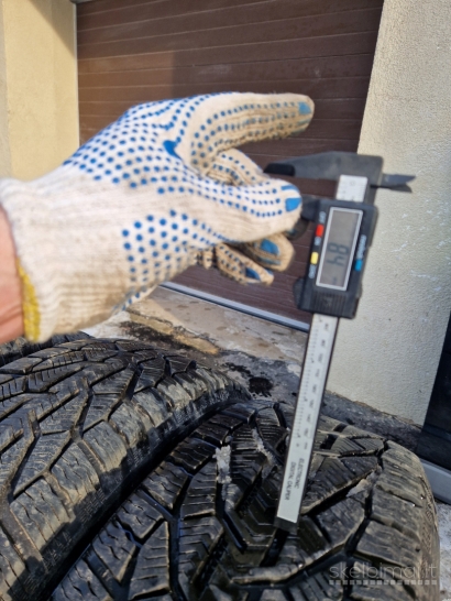 R18 ratlankiai Ronal R42 (Opel Antara) su zieminemis padangomis