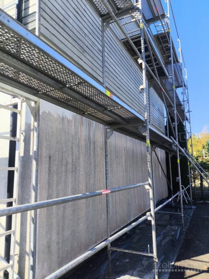 Stogų, fasadų, trinkelių plovimas, valymas