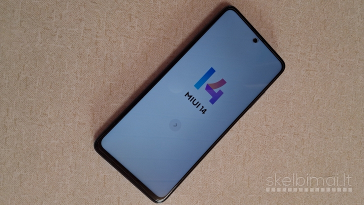 Poco X3 Nfc su defektų