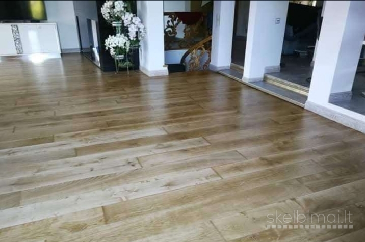 Parketo slifavimas laiptu restauravimas