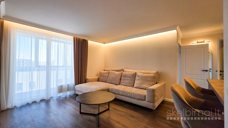  2 KAMBARIŲ BUTAS SU PARKINGU, NAUJAME NAME, KERNAVĖS G. 17, ŠNIPIŠKĖSE. 