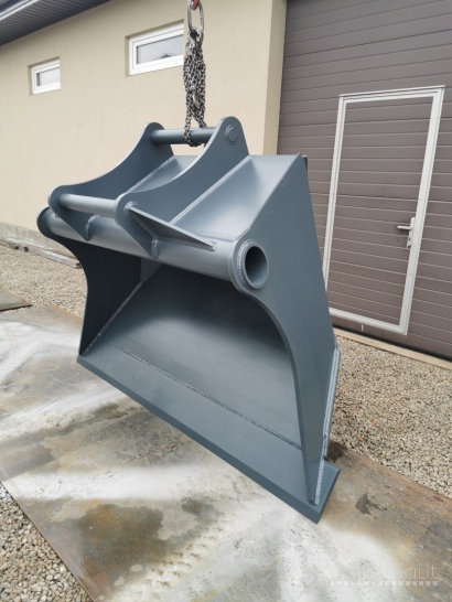 Kaušai ekskavatoriams, mini ekskavatoriams, greitosios jungtys.