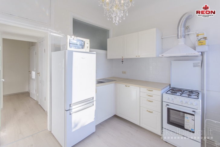 2 KAMBARIŲ BUTAS SENAMIESTYJE! 