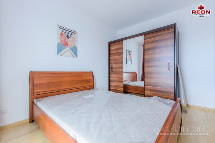 ĮRENGTAS 2 KAMBARIŲ BUTAS PAŠILAIČIUOSE SU AUTONOMINIU ŠILDYMU!