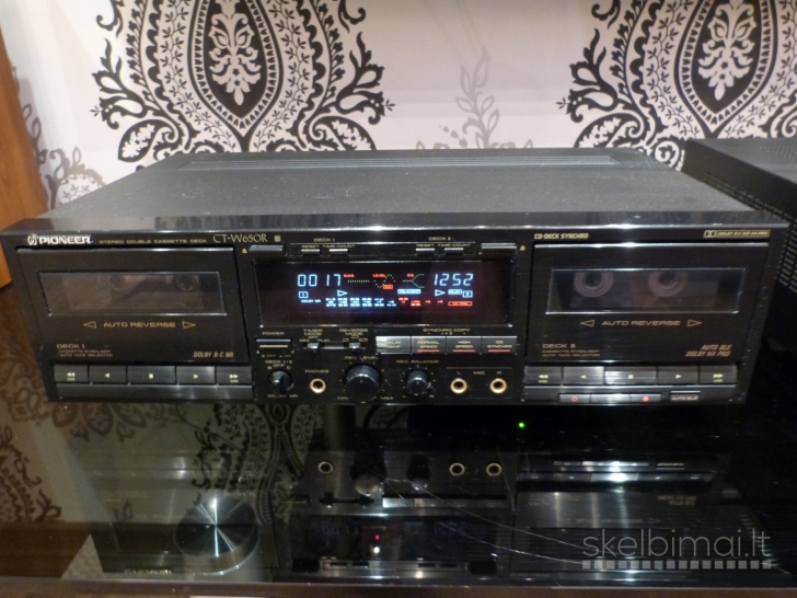 PIONEER CT-W650R Stereo Double Cassette Deck. 1991m. Made in Japan.