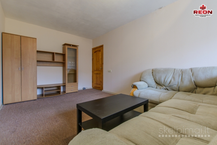 TVARKINGAS 2 KAMBARIŲ BUTAS ŽIRMŪNUOSE!