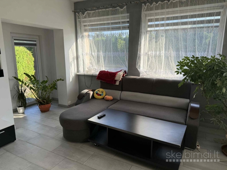 Parduodamas gyvenamasis namas