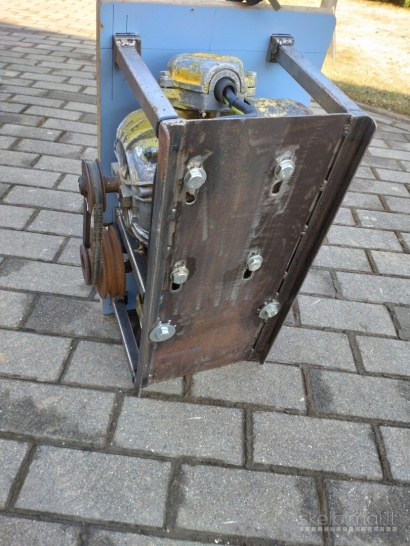 medžio pjovimo staklės