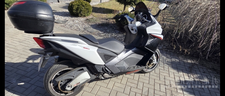 Aprilia SRV 850. 2014 m