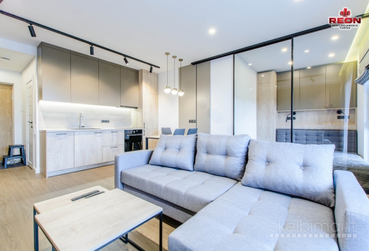 NUOMOJAMAS BUTAS NAUJOS STATYBOS NAME CENTRINĖJE MIESTO DALYJE!