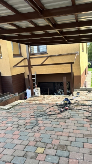 Metalo konstrukciju gamyba ir ju montavimas.