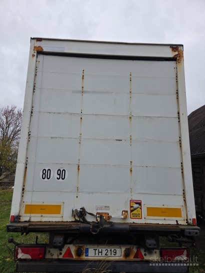 Parduodamas įvairus įmonės turtas