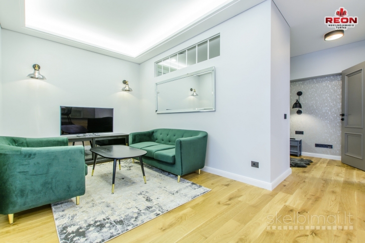 VILNIAUS SENAMIESTYJE PARDUODAMAS ĮRENGTAS BUTAS JAUKIAM IR PATOGIAM GYVENIMUI!