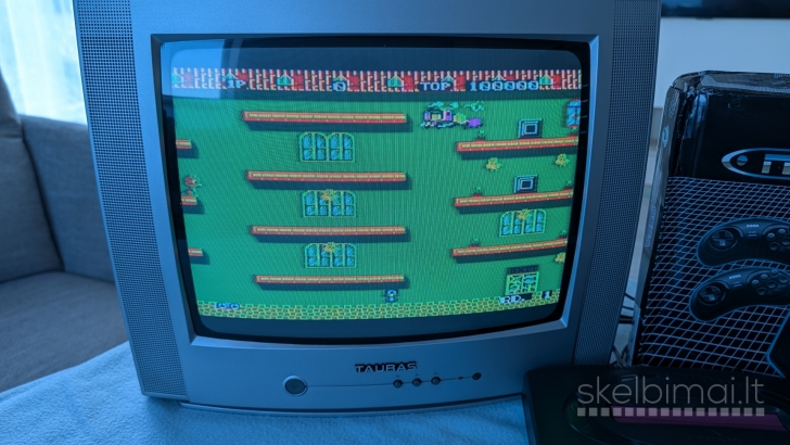 Sega Mega Drive II + 7 žaidimai