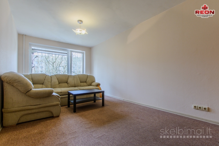 TVARKINGAS 2 KAMBARIŲ BUTAS ŽIRMŪNUOSE!