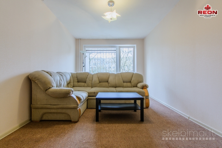 TVARKINGAS 2 KAMBARIŲ BUTAS ŽIRMŪNUOSE!