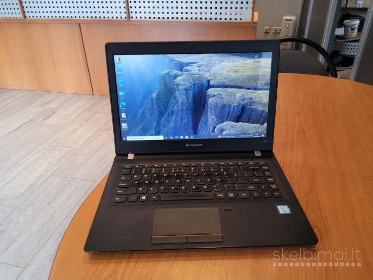 Lenovo E31-80: i5, 13.3", 4gb, 240gb, W10 Pro